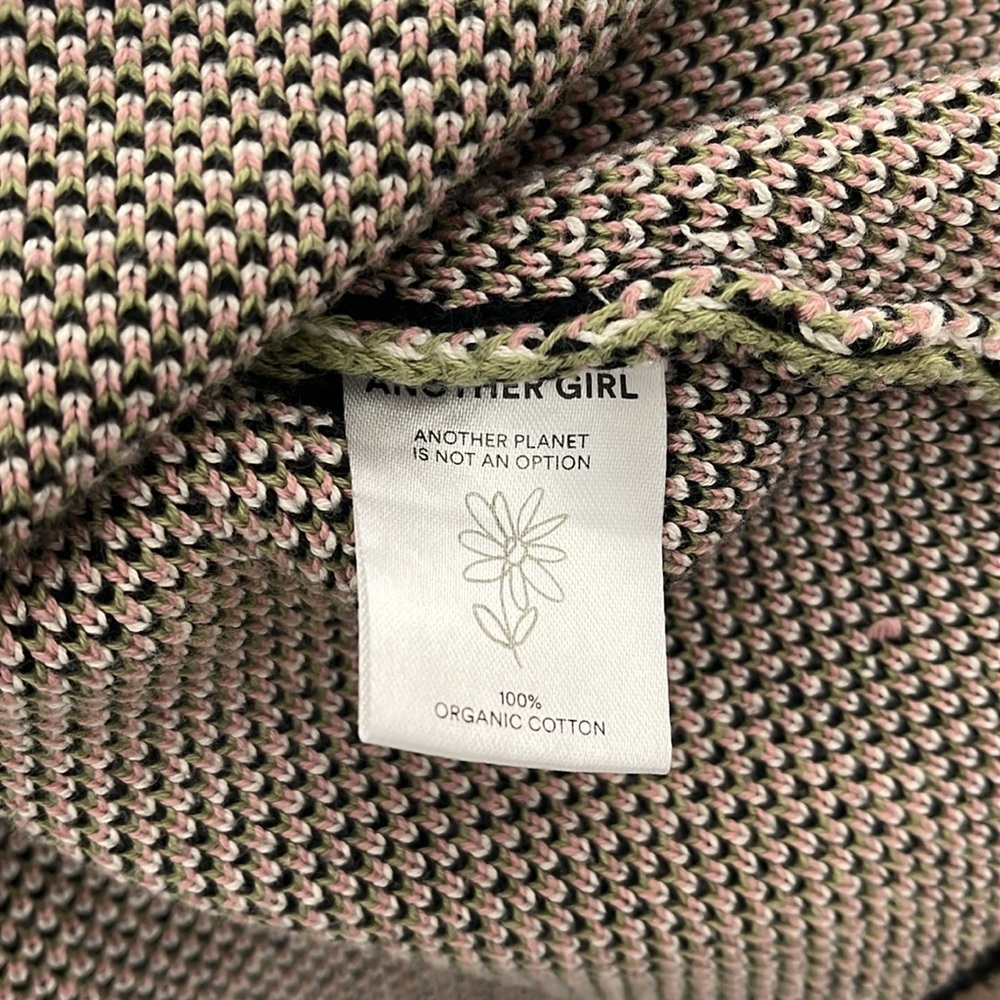 Patchwork Button-Up Cardigan - Picture 12 of 14